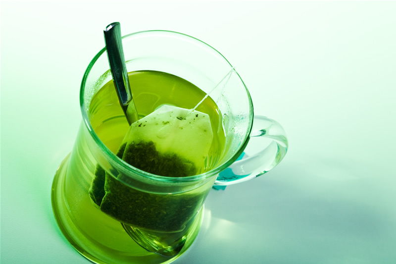 Cum slăbești cu dieta cu ceai verde și lapte. Pierzi 2 kg pe zi!